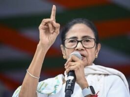‘लोगों के अधिकार छीनने वालों को कैसे माफ करूं’, ममता का ज्ञानेश कुमार पर निशाना
