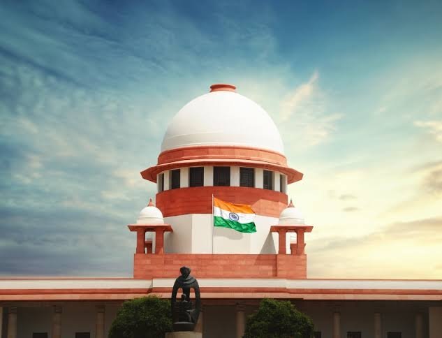 दिल्ली मेट्रो स्टेशन बंद रखने पर विवाद, याचिकाकर्ता ने सुप्रीम कोर्ट में लगाया अवमानना का आरोप