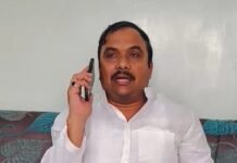 श्रावस्ती में हम एक हज़ार पोल अपने पैसे से ख़रीदकर देने को तैयार हैं 24 घंटे के अंदर श्रावस्ती के सभी गांवों मे विद्युत व्यवस्था बहाल हो,वरना जनता के साथ सड़कों पर उतरेंगे* : *मसूद आलम खान