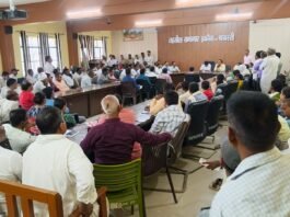 एसआईआर के तहत मतदाता फॉर्म-6 भरवाने को लेकर तहसील भिंगा एवं इकौना में बीएलओ एवं सुपरवाइजरों को दिया गया प्रशिक्षण