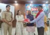 मुख्यमंत्री ने ग्राम प्रहरियों के मानदेय में वृद्धि एवं कैशलेस स्वास्थ्य सुविधा की दी सौगात