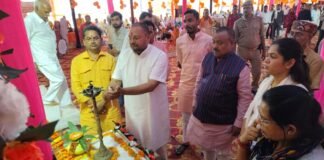 श्रावस्ती में मुख्यमंत्री सामूहिक विवाह योजना के तहत जिले के 44 जोड़ों का विवाह सम्पन्न