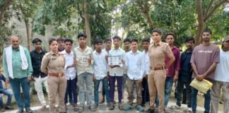 पुलिस अधीक्षक बलरामपुर के निर्देशन में साइबर अपराधों की रोंकथाम हेतु पुलिस द्वारा चलाया गया