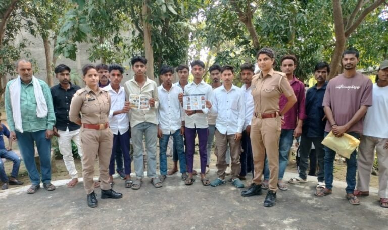 पुलिस अधीक्षक बलरामपुर के निर्देशन में साइबर अपराधों की रोंकथाम हेतु पुलिस द्वारा चलाया गया