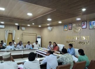 *जिला निर्वाचन अधिकारी ने आगामी विधानसभा सामान्य निर्वाचन-2027 की तैयारियों को लेकर प्रभारी अधिकारियों के साथ की बैठक*