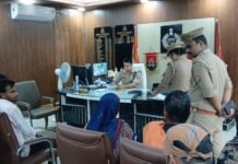 जनता दर्शन में पुलिस अधीक्षक ने सुनी जन समस्याएं, संबंधित को शीघ्र निस्तारण हेतु दिए निर्देश