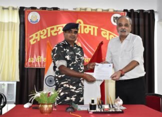 62वीं वाहिनी सशस्त्र सीमा बल, भिनगा में कस्टम विभाग के 47 निरीक्षकों के 10 दिवसीय प्रशिक्षण कार्यक्रम का समापन किया गया
