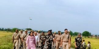 आगामी त्योहारों के दृष्टिगत भारत-नेपाल सीमा पर संयुक्त निरीक्षण एवं पेट्रोलिंग किया गया