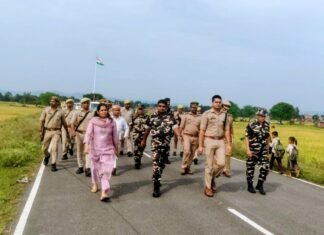आगामी त्योहारों के दृष्टिगत भारत-नेपाल सीमा पर संयुक्त निरीक्षण एवं पेट्रोलिंग किया गया