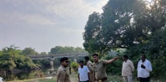 *माँ दुर्गा प्रतिमा विसर्जन के दृष्टिगत क्षेत्राधिकारी उतरौला द्वार गुमडी घाट विसर्जन स्थल का किया गया निरीक्षण, दिए आवश्यक दिशा-निर्देश*