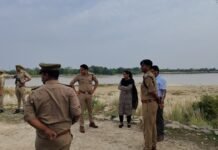 जिलाधिकारी एवं पुलिस अधीक्षक ने विसर्जन स्थल भाकला घाट का निरीक्षण कर लिया जायजा*