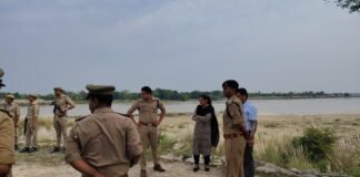 जिलाधिकारी एवं पुलिस अधीक्षक ने विसर्जन स्थल भाकला घाट का निरीक्षण कर लिया जायजा*
