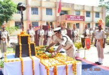 62वीं वाहिनी सशस्त्र सीमा बल, भिनगा में पुलिस स्मृति दिवस पर वीर शहीदों को श्रद्धांजलि अर्पित की गई