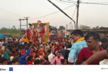 भंगहा बाजार में उमड़ा श्रद्धालुओं का जन सैलाब डीजे बाजे के साथ मां दुर्गा को नाम आंखों से दी गई विदाई