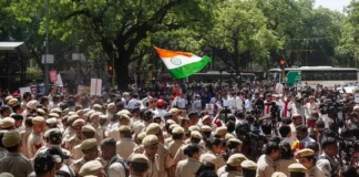 सीईसी ज्ञानेश कुमार के खिलाफ प्रदर्शन: आज जंतर-मंतर से लेकर संसद मार्ग पर सुरक्षा कड़ी, ड्रोन से रखी जा रही नजर