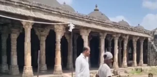 गुजरात के भरुच जामा मस्जिद का जैन विहार होने का दावा, हाई कोर्ट में याचिका दायर गुजरात के भरुच जामा मस्जिद का जैन विहार होने का दावा, हाई कोर्ट में याचिका दायर