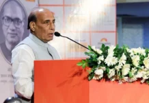 ‘संकीर्ण स्वार्थ की भेंट न चढ़े युवाओं की ऊर्जा’, जागरण साहित्य सृजन सम्मान में बोले राजनाथ सिंह jagran photo