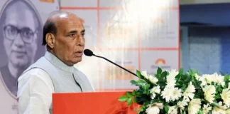 ‘संकीर्ण स्वार्थ की भेंट न चढ़े युवाओं की ऊर्जा’, जागरण साहित्य सृजन सम्मान में बोले राजनाथ सिंह jagran photo