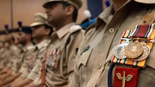 मध्य प्रदेश में बड़ा प्रशासनिक फेरबदल: देर रात 12 IPS अधिकारियों के तबादले, 5 जिलों के SP बदले गए