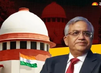 'फॉर्म 6 में किसने बदलाव किया, फैसले सर्वसम्मति से हुए या बहुमत से?' CEC के निलंबन की मांग SC ने ठुकराई