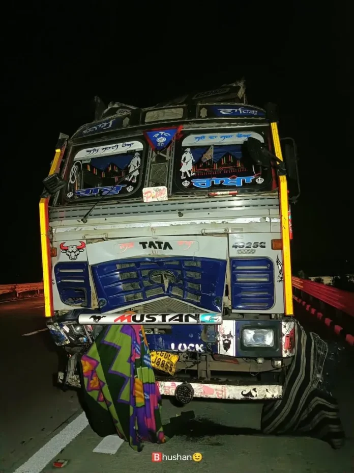 maharashtra-in-tragic-accident-768x1024