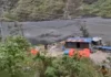 नेपाल में पहाड़ टूटकर गिरने से बाधित हुआ नदी का प्रवाह, रिसाव बढ़ा तो आ गई बाढ़