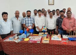 Basti News:शिक्षकों को रोबोटिक्स से थ्रीडी मॉडल तक का दिया प्रशिक्षण – Teachers Were Trained In Everything From Robotics To 3d Modeling Basti News:शिक्षकों को रोबोटिक्स से थ्रीडी मॉडल तक का दिया प्रशिक्षण - Teachers Were Trained In Everything From Robotics To 3d Modeling