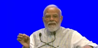 'गरीब के बच्चों तक डिजिटल लर्निंग की पहुंच', पीएम मोदी ने बताया मोबाइल और इंटरनेट ने कैसे दूर की कई बाधाएं 'गरीब के बच्चों तक डिजिटल लर्निंग की पहुंच', पीएम मोदी ने बताया मोबाइल और इंटरनेट ने कैसे दूर की कई बाधाएं
