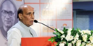 बुद्धिनाथ मिश्र को मिला जागरण साहित्य सृजन सम्मान, राजनाथ सिंह बोले- Gen Z बहुत जागरूक है rajnath singh (4)