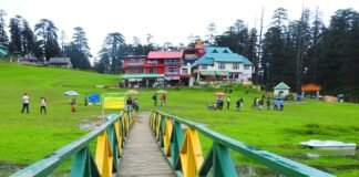 नवरात्र में पर्यटन कारोबार चमका, पर्यटकों की भीड़ से होटल संचालकों के चेहरे खिले