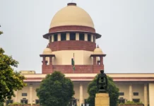 सुप्रीम कोर्ट का बड़ा फैसला, मतदाता सूची से मृत या स्थानांतरित लोगों के नाम हटाना पूरी तरह सही सुप्रीम कोर्ट का बड़ा फैसला, मतदाता सूची से मृत या स्थानांतरित लोगों के नाम हटाना पूरी तरह सही