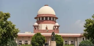 ‘संस्था को हो रहा भारी नुकसान’, अदालती कार्यवाही की लाइव स्ट्रीमिंग के दुरुपयोग पर सुप्रीम कोर्ट सख्त 'संस्था को हो रहा भारी नुकसान', अदालती कार्यवाही की लाइव स्ट्रीमिंग के दुरुपयोग पर सुप्रीम कोर्ट सख्त