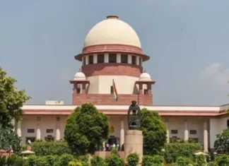 ‘संस्था को हो रहा भारी नुकसान’, अदालती कार्यवाही की लाइव स्ट्रीमिंग के दुरुपयोग पर सुप्रीम कोर्ट सख्त 'संस्था को हो रहा भारी नुकसान', अदालती कार्यवाही की लाइव स्ट्रीमिंग के दुरुपयोग पर सुप्रीम कोर्ट सख्त