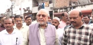 शाहजहांपुर:’इंजीनियर को जेल भेज देना चाहिए’, समय पर सड़क न बनने पर भड़के वित्त मंत्री, अफसरों को दी चेतावनी – The Engineer Should Be Sent To Jail Finance Minister Furious Over Failure To Complete Road On Time शाहजहांपुर:'इंजीनियर को जेल भेज देना चाहिए', समय पर सड़क न बनने पर भड़के वित्त मंत्री, अफसरों को दी चेतावनी - The Engineer Should Be Sent To Jail Finance Minister Furious Over Failure To Complete Road On Time
