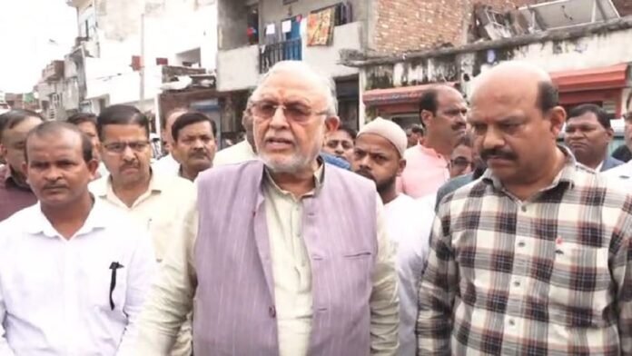 शाहजहांपुर:'इंजीनियर को जेल भेज देना चाहिए', समय पर सड़क न बनने पर भड़के वित्त मंत्री, अफसरों को दी चेतावनी - The Engineer Should Be Sent To Jail Finance Minister Furious Over Failure To Complete Road On Time