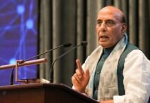 राजनाथ सिंह का आरोप- युवाओं को मोहरा बना रही है कांग्रेस