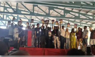 बेंगलुरु के CJP प्रदर्शन में खड़े हुए प्रकाश राज व ध्रुव राठी, CEC से मांगा इस्तीफा