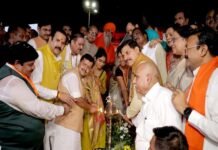 शिप्रा तट और महाकाल महालोक में 33.27 लाख दीये एकसाथ किये गये प्रज्ज्वलित, बना वर्ल्ड रिकार्ड