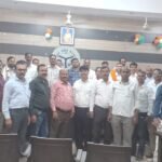 गोरखपुर में चार नायब तहसीलदारों की पदोन्नति के बाद सम्मानपूर्वक विदाई