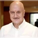 अनुपम खेर ने किया 555वीं फिल्म का ऐलान, सस्पेंस बरकरार