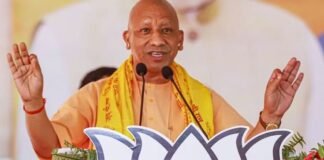 UP: पंचायत सहायकों को योगी सरकार का बड़ा तोहफा, मानदेय में 50% बढ़ोतरी
