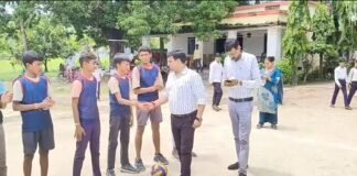 राष्ट्रीय खेल दिवस पर श्रावस्ती में जगह-जगह खेल प्रतियोगिताओं का आयोजन, वॉलीबॉल में दिखा युवाओं का दमखम