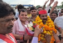 सपा प्रदेश अध्यक्ष का कार्यकर्ताओं नें किया भव्य स्वागत