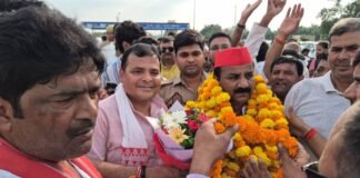 सपा प्रदेश अध्यक्ष का कार्यकर्ताओं नें किया भव्य स्वागत