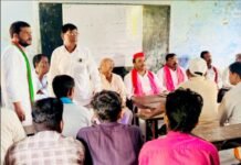 मथुरा प्रसाद उच्चतर माध्यमिक विद्यालय रमवापुर ब्लॉक जमुनहा में श्री माखनलाल यादव जी, प्रबंधक की अध्यक्षता में PDA जन चौपाल कार्यक्रम संपन्न हुआ।