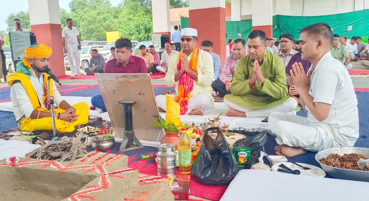 62वीं वाहिनी एसएसबी भिनगा में श्रद्धा एवं उत्साह के साथ मनाई गई विश्वकर्मा पूजा