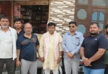 UP: भगवान परशुराम की प्रतिमा खंडित होने से ब्राह्मण समाज में आक्रोश, मौके पर पहुंची पुलिस