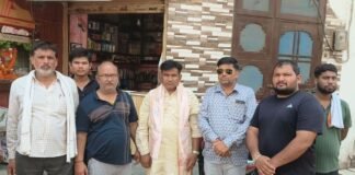 UP: भगवान परशुराम की प्रतिमा खंडित होने से ब्राह्मण समाज में आक्रोश, मौके पर पहुंची पुलिस