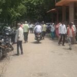 सिद्धार्थनगर में किशोरी लापता, युवक पर बहलाने का आरोप:शादी का झांसा देकर ले जाने का आरोप, मुकदमा दर्ज सिद्धार्थनगर में किशोरी लापता, युवक पर बहलाने का आरोप:शादी का झांसा देकर ले जाने का आरोप, मुकदमा दर्ज