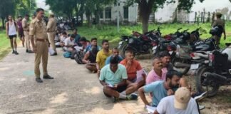 यूपी अयोध्या में भर्ती परीक्षा के दौरान हड़कंप, दौड़ लगाते समय तीन अभ्यर्थी बेहोश
